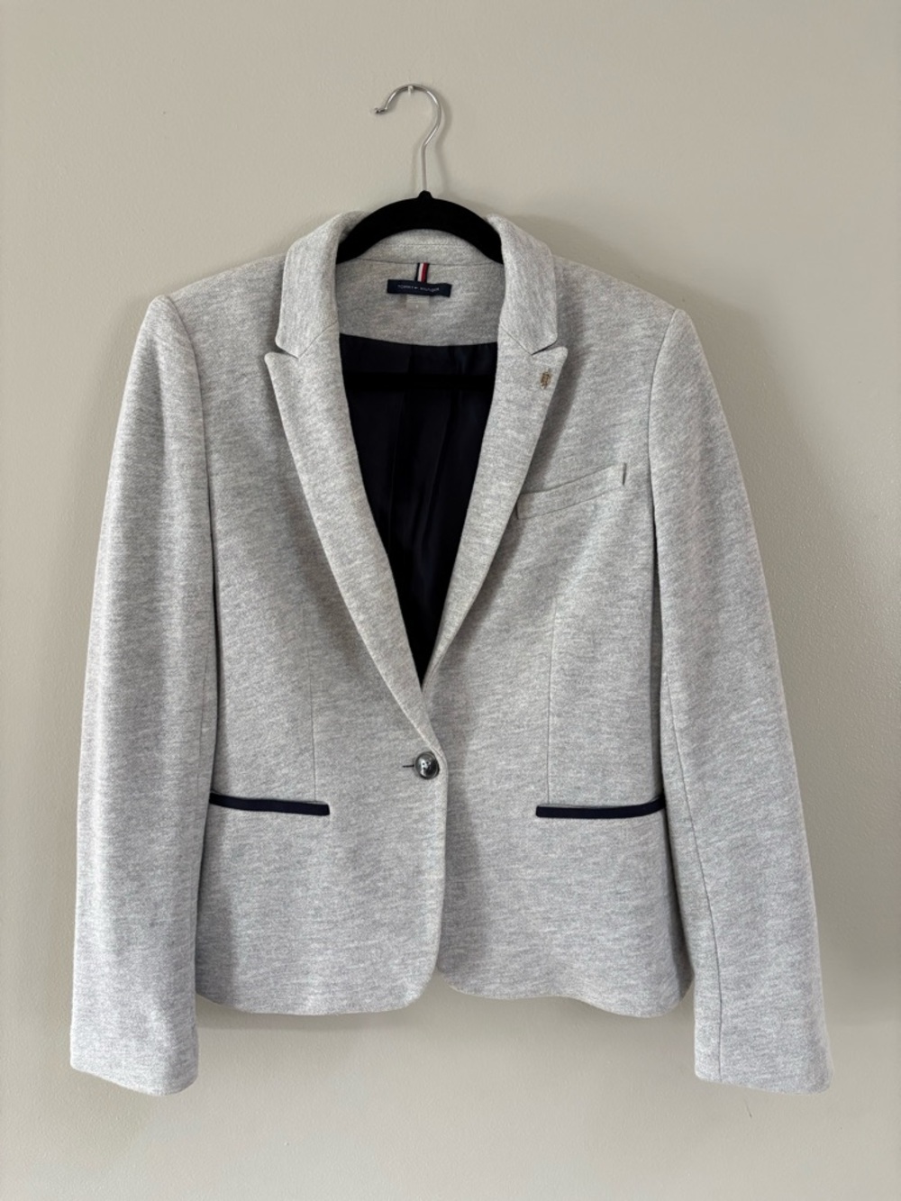 Women’s Light Gray Knit Blazer with Navy Trimmings Tommy Hilfiger size 8
